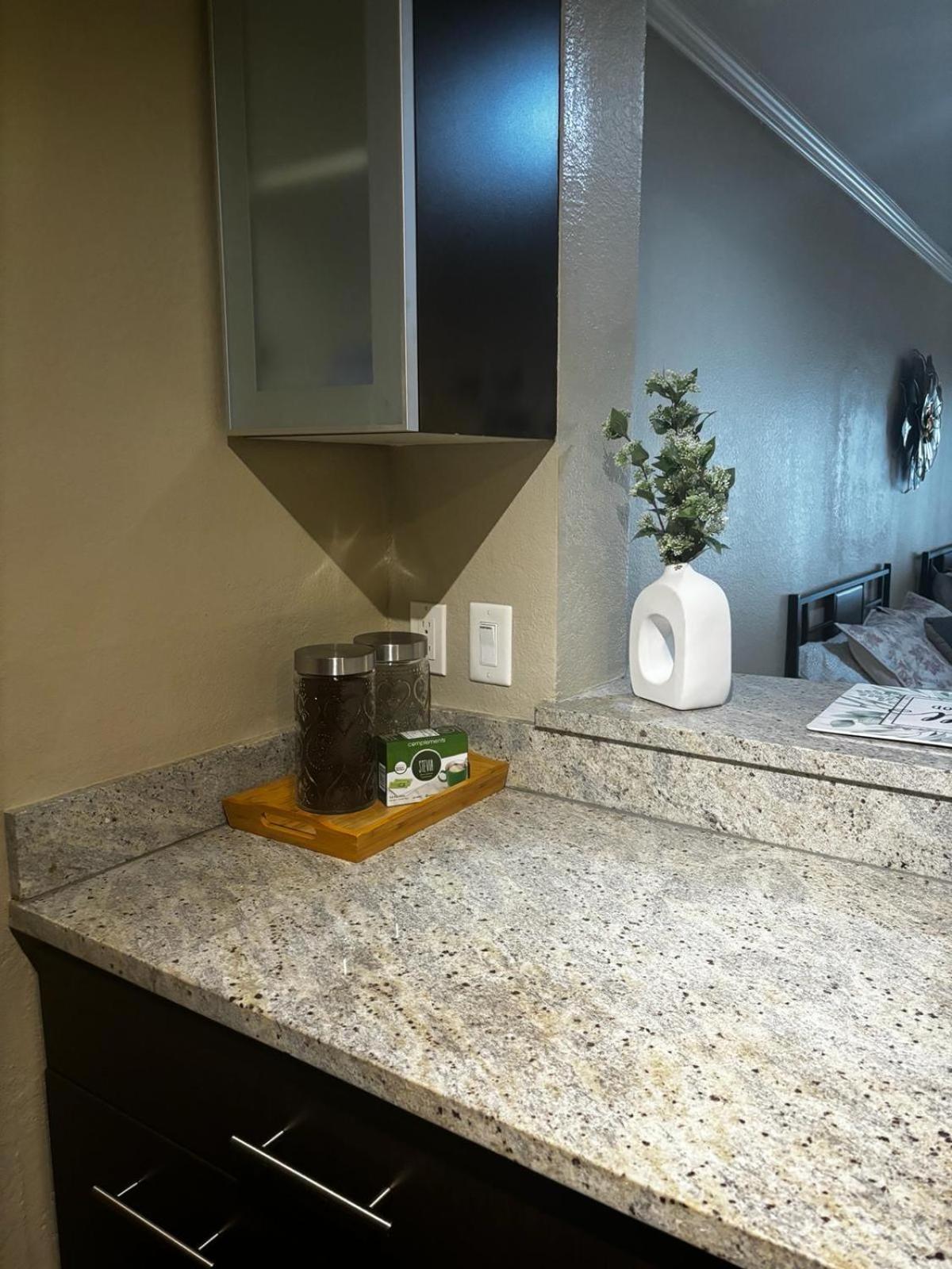 Sweet Studios Universal Loft Free Parking And Wifi Los Angeles Extérieur photo